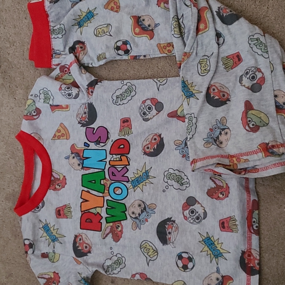 Ryan's World Pajama Set